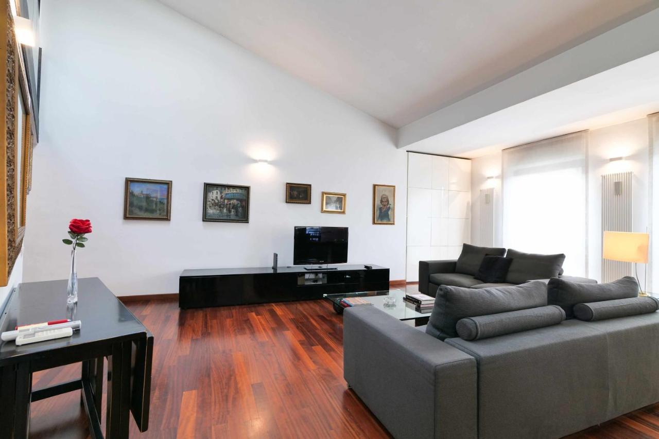 Npa20 Luxury Large Apartment In Navigli District Milan Extérieur photo